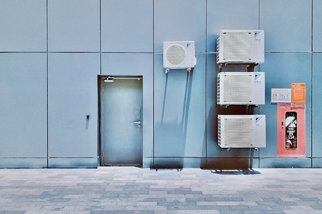 Waarom een airco op de werkvloer een must is